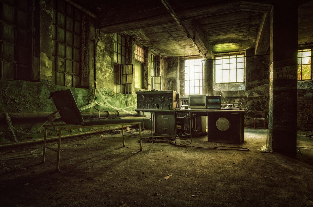 old abandoned laboratory